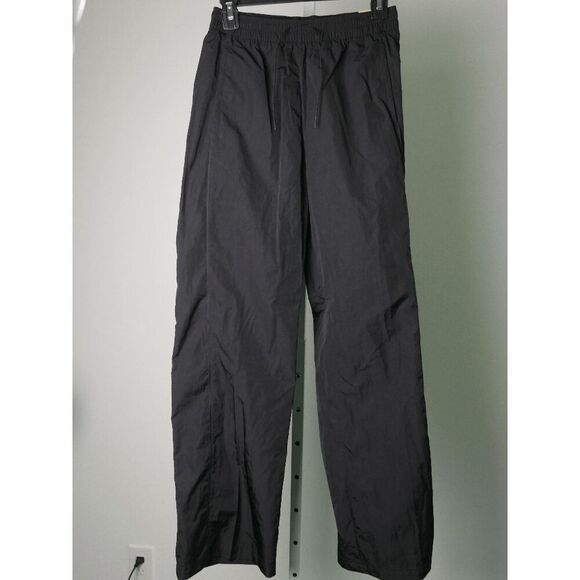 Nike Women’s Windrunner UV 40+ Woven Pants Black Size S - Picture 2 of 9